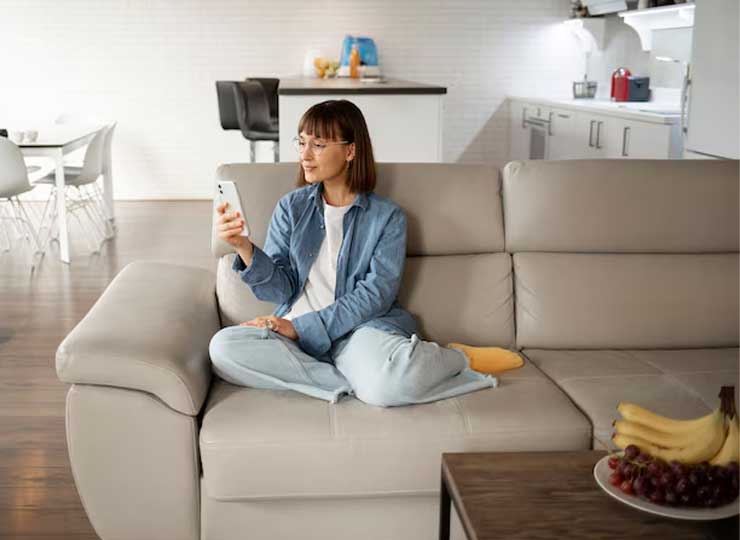 Smart Furniture: Technology Meets Design