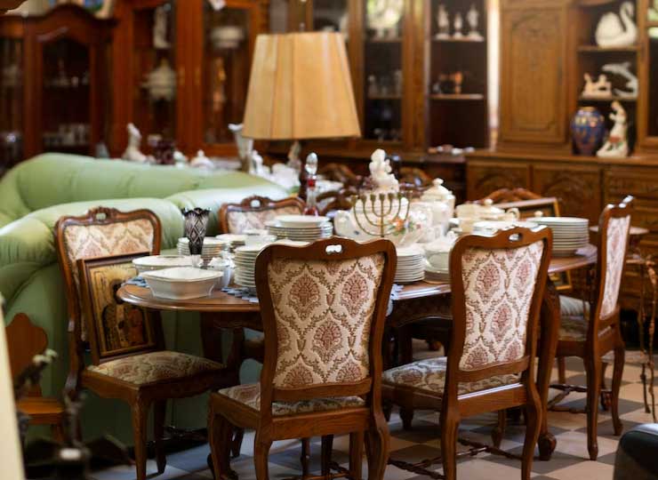 Vintage Inspiration: A Modern Take on Classic Styles